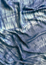 Cargar imagen en el visor de la galería, Blue Azure Tiedye Pareo