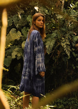 Cargar imagen en el visor de la galería, Kimono Blue indigo Tie Dye