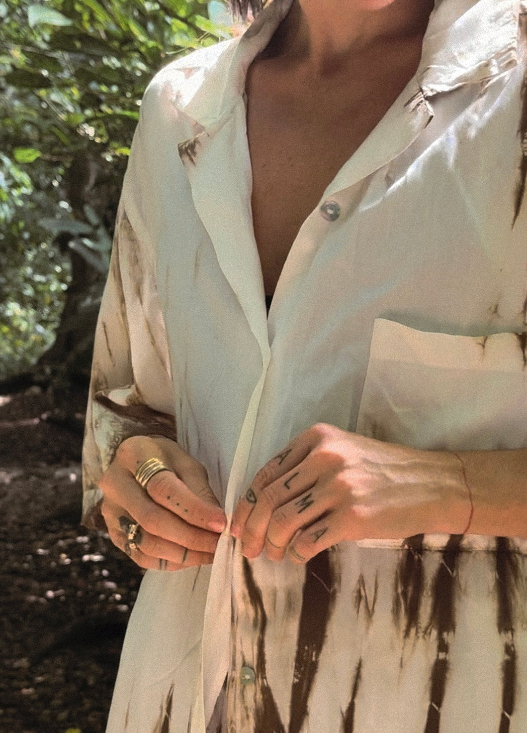 Camisa Botones Kaki Nudo Tie Dye