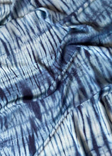 Cargar imagen en el visor de la galería, Blue Azure Tiedye Pareo
