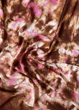 Cargar imagen en el visor de la galería, Terra  Pink Tie Dye Pareo
